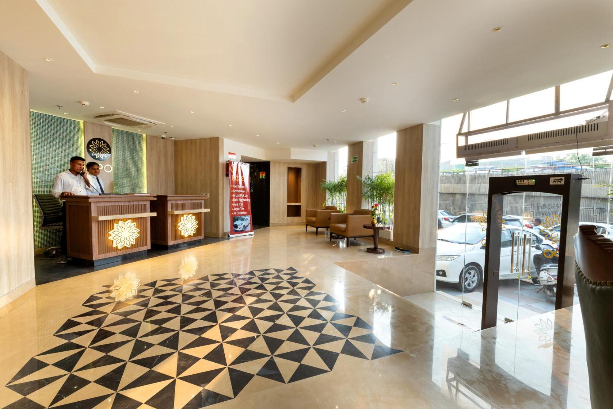 Opo Royal Residency Hotel 4*