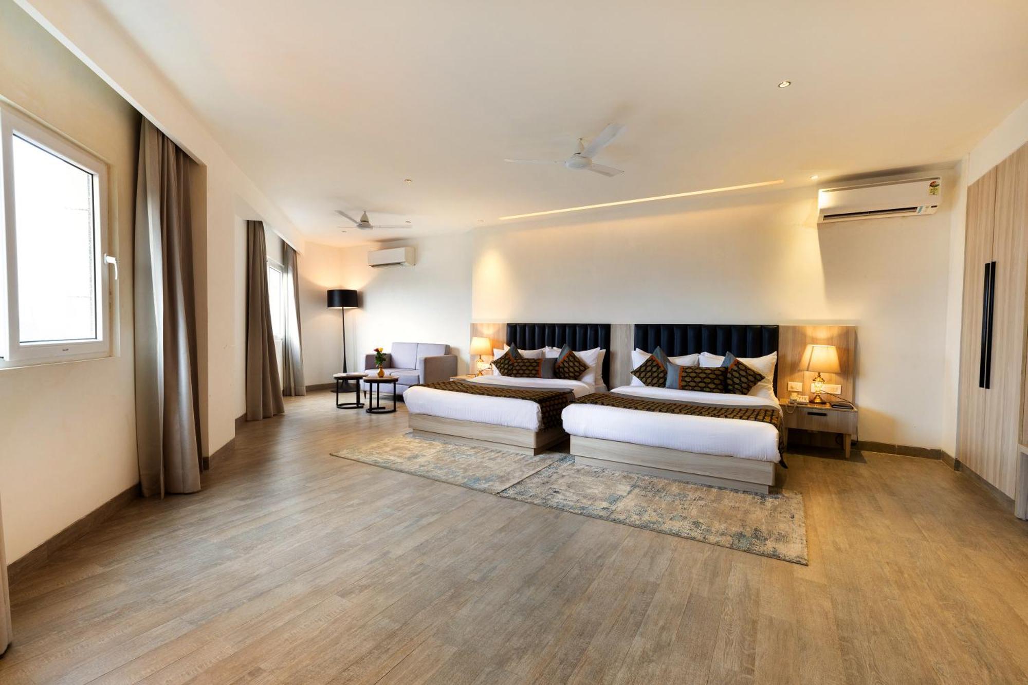 Hotel Opo Royal Residency 4*