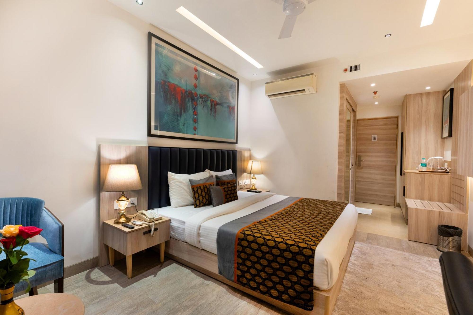 Opo Royal Residency 4*